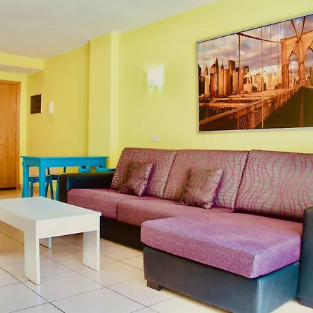Appartement Crisp Modern House